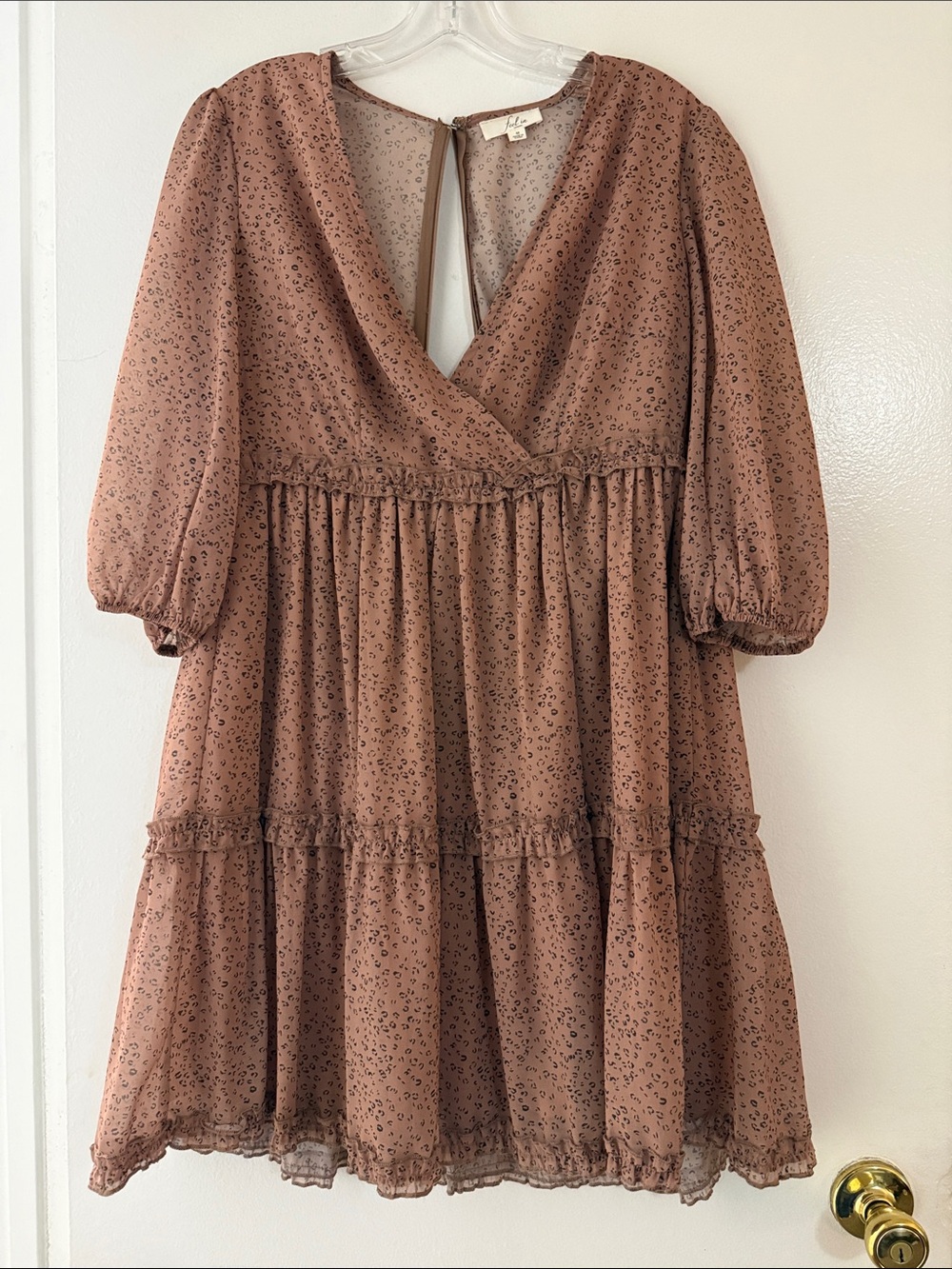 Flowy Tiered V-Neck Women's Dress in Dusty Rose